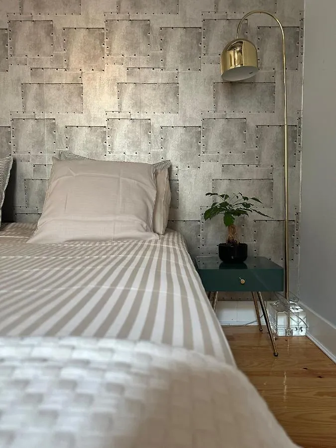 Quarto Com Banheiro Privativo No Centro De Lisboa Lisbon