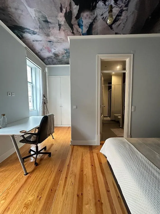 Quarto Com Banheiro Privativo No Centro De Lisboa 0*,  البرتغال